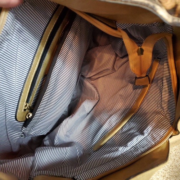 Leopard Handbag Hobo Style NWT - Picture 10 of 10